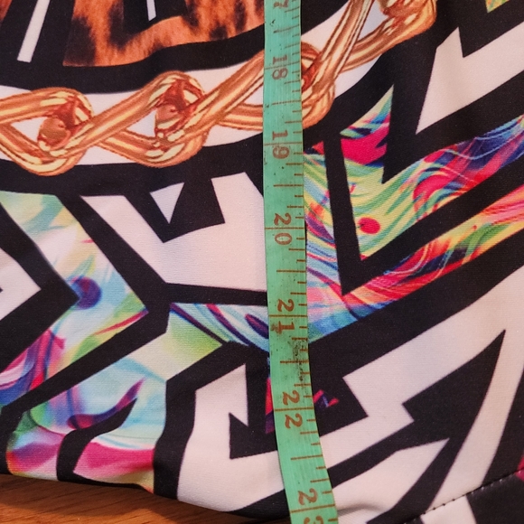 Top - Picture 7 of 8